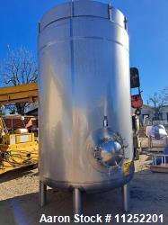 Used-Feldmeier 3,000-Gallon 304 Stainless Steel Tank