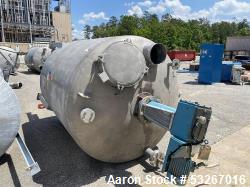 Usado- Ward Tank and Heat Exchanger Corp aproximadamente 1400 galones tanque de mezcla vertical de acero inoxidable 304. 72'...