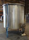 Used Charles S. Jacobwitz Tank, 1500 Gallons, 304 Stainless Steel, Vertical. Approximately 78