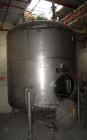 Used Douglas Brothers Pressure Tank, 3000 gallon, Stainless steel, Vertical. Approximately 96