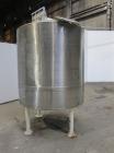 Used Tank, 1000 Gallon, 304 Stainless Steel, Vertical. 66
