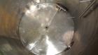 Used Tank, 3000 Gallons, 304 Stainless Steel, Vertical. 90