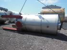 Used Par Piping & Fabrication Tank, 2500 Gallon, 321 Stainless Steel, Vertical. 72