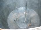 Used Tank, 1000 Gallons, 304 Stainless Steel, Vertical.  Approximately 72