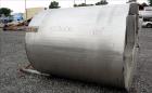 Used Tank, 1300 Gallon, 304 Stainless Steel, Vertical. Approximately 68