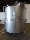 1,500 Gallon 304 Stainless Steel Vertical Tank