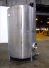 Used Tank, Approximate 1400 Gallons, 304 Stainless Steel, Vertical. Approximate 66