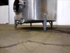 Used Tank, Approximate 1400 Gallons, 304 Stainless Steel, Vertical. Approximate 66