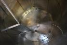 Used Tank, Approximate 1,000 Gallon, 304 Stainless Steel, Vertical. Approximate 60