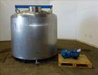 Used Mixing Tank, 1,500 Gallon, 304 Stainless Steel, Vertical.