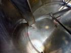 Used- Mixing Tank, 1,500 Gallon, 304 Stainless Steel, Vertical.