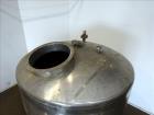 Used Tank, Approximate 2,000 Gallons, 304 Stainless Steel, Vertical.