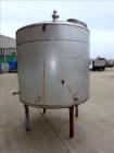 Used Tank, Approximate 1,100 Gallons, 304 Stainless Steel, Vertical.