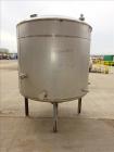 Used Tank, Approximate 1,100 Gallons, 304 Stainless Steel, Vertical.