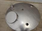Used Tank, Approximate 1,100 Gallons, 304 Stainless Steel, Vertical.