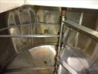 Used Tank, Approximately 1,700 Gallon, 304 Stainless Steel, Vertical.