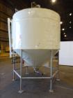 Used Tank, Approximately 1,700 Gallon, 304 Stainless Steel, Vertical.