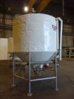 Used Tank, Approximately 1,700 Gallon, 304 Stainless Steel, Vertical.