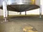 Used Tank, 3,000 Gallons, 304 Stainless Steel, Vertical. Approximate 92