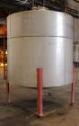 Used Tank, Approximately 1500 gallon, 304 Stainless Steel, Vertical.