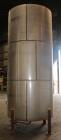 Used Tank, Approximately 2,000 gallon, 304 Stainless Steel, Vertical.