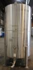 Used Tank, Approximately 1,000 gallon, 304 Stainless Steel, Vertical.