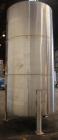 Used Tank, Approximately 2,300 gallon, 304 Stainless Steel, Vertical.