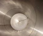Used Tank, Approximately 2,500 gallon, 304 Stainless Steel, Vertical.
