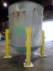 Used- Tank, Approximate 3,000 Gallon, 304 Stainless Steel, Vertical.