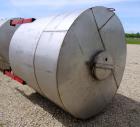 Used Tank, Approximate 1500 Gallon, Stainless Steel, Vertical.