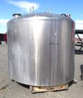 Used- Tank, Approximate 2000 Gallon, Stainless Steel, Vertical.