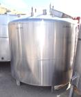 Used- Tank, Approximate 2000 Gallon, Stainless Steel, Vertical.