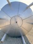 Used 3,400 Gallon (14,000 Liter) Vertical 304 Stainless Steel Tank
