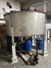 Used Tank, 1,100 Gallon Processing Vessel. 9' dia. X 10' high. With agitator, motor and VFD controller.  Stainless steel. 3