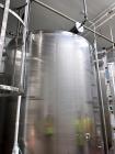 Used 3,500 Gallon Vertical Mixing Tank | 304 Stainless Steel Beverage-Grade Vessel