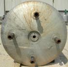Used Apache Stainless pressure tank, 1000 gallon, 304L stainless steel, vertical. 66