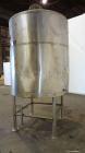 Used C.E. Howard Tank, 1000 Gallon, 304 Stainless Steel, Vertical. 66