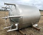Used Tank, 2000 gallon, Stainless steel.