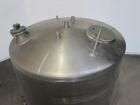Used Cherry-Burrell Tank, 2000 Gallon, 316 Stainless Steel, Vertical. 84