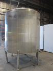 Used Cherry-Burrell Tank, 2000 Gallon, 316 Stainless Steel, Vertical. 84