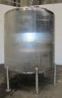 Used Cherry-Burrell Tank, 2000 Gallon, 316 Stainless Steel, Vertical. 84