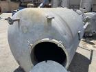 Usado- Circleville Metal Works Inc. aproximadamente 1050 galones 304 tanque vertical de acero inoxidable. 66' de diámetro X ...