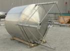 Used- Creamery Package Tank, 1000 gallon, 304 stainless steel, vertical. 72