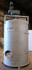 Used tank, Approximate 1,000 Gallons, 304 Stainless Steel, Vertical