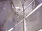 Used tank, Approximate 1,000 Gallons, 304 Stainless Steel, Vertical