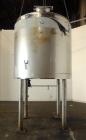 Used Custom Metalcraft Tank, Model 1188300, 1,321 Gallon, 304 Stainless Steel, Vertical. Approximately 76