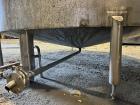 Used Industries D'Acler Tank, Approximate 6625 Liter (1750 Gallon), 304 Stainless Steel, Vertical. Approximate 78