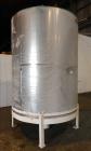 Used 2500 Gallon Douglas Brothers 304 Stainless Steel Vertical Tank