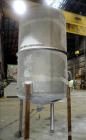 Used- Dusenbery Tank, Approximately 1,000 Gallons, Vertical, 304 Stainless Steel