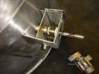 Used Hicks Inc. Tank, 3,000 Gallon, 304 Stainless Steel, Vertical.